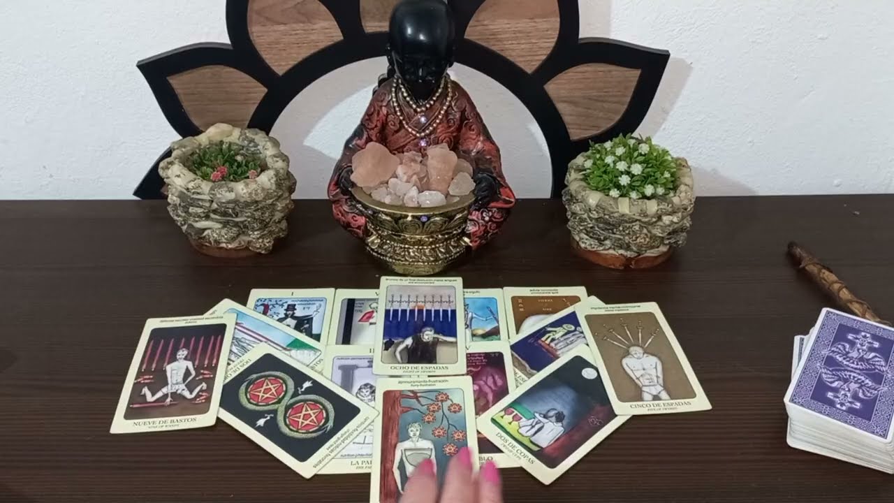 PORQUÉ NO SE PUEDEN 🙏O  NO TE PUEDE SOLTAR ❓️#TAROTAMOR 