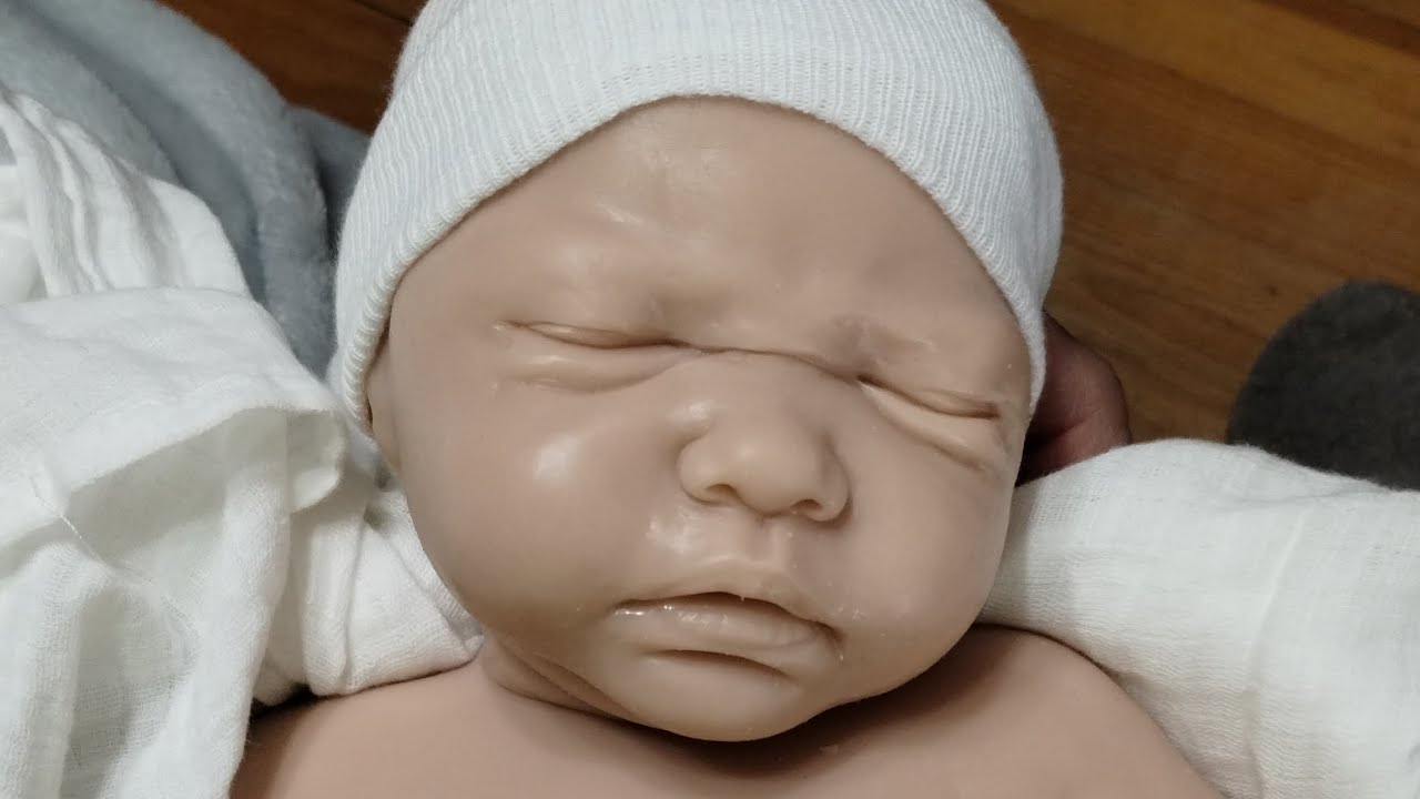Box opening of my Dream blank silicone kit. Story by Izzy Zhao