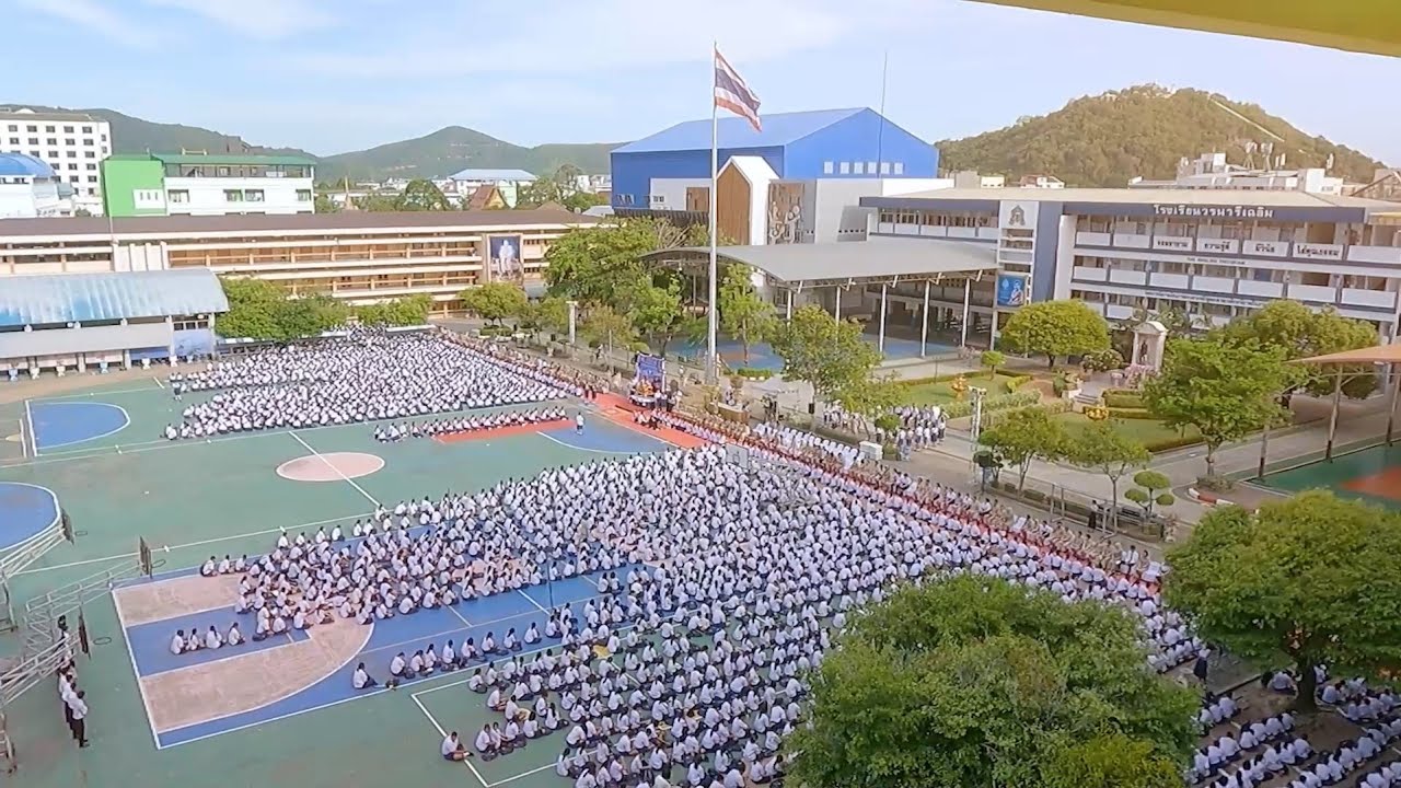 พิธีไหว้ครู โรงเรียนวรนารีเฉลิม จังหวัดสงขลา ประจำปี 2567