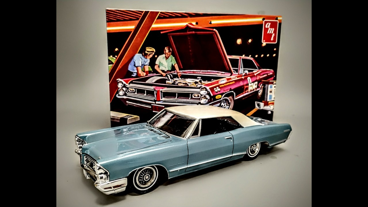 Модель автомобиля Pontiac Grand Prix 421 4n1 1965 года в масштабе 1/25. Инструкция по сборке, пок...
