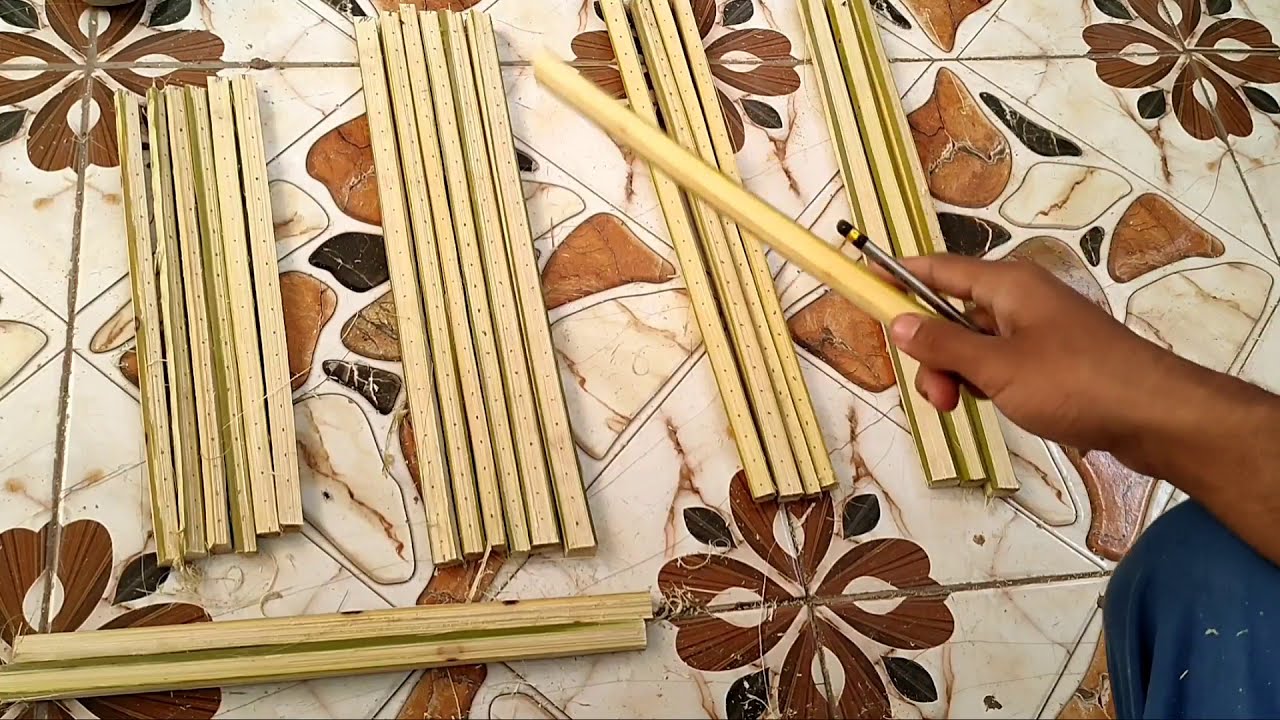 تعلم صناعه الاقفاص الجزء الاول اول مره على اليوتيوب من جريد النخل في الوصف صنع مصيادة من الجريد النخ