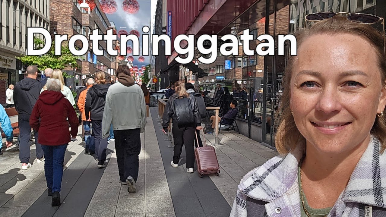 Språkpromenad den 23 augusti 2025 på Drottninggatan I Stockholm