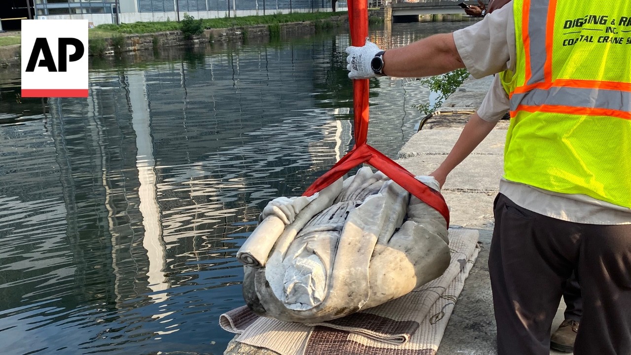 Trump plans to install a Christopher Columbus statue near the White House