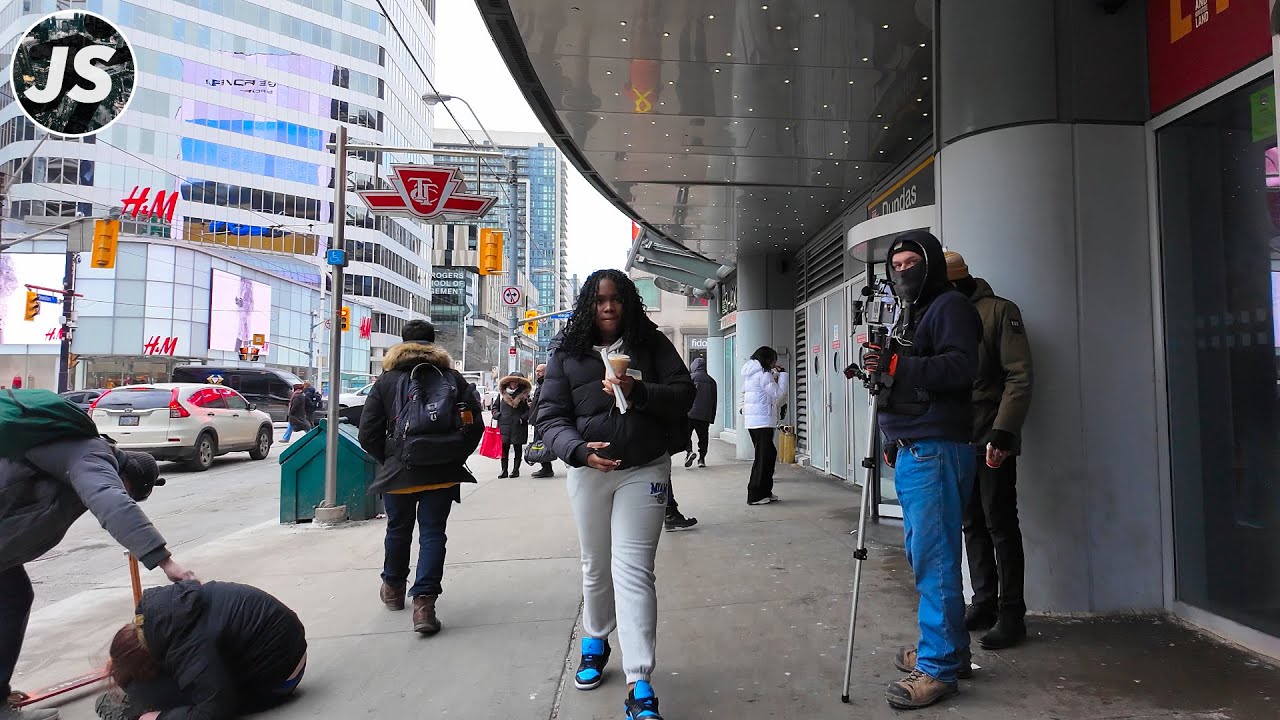 Cabbagetown to Dundas Square on the East Side | Toronto Walk (Jan 2025)