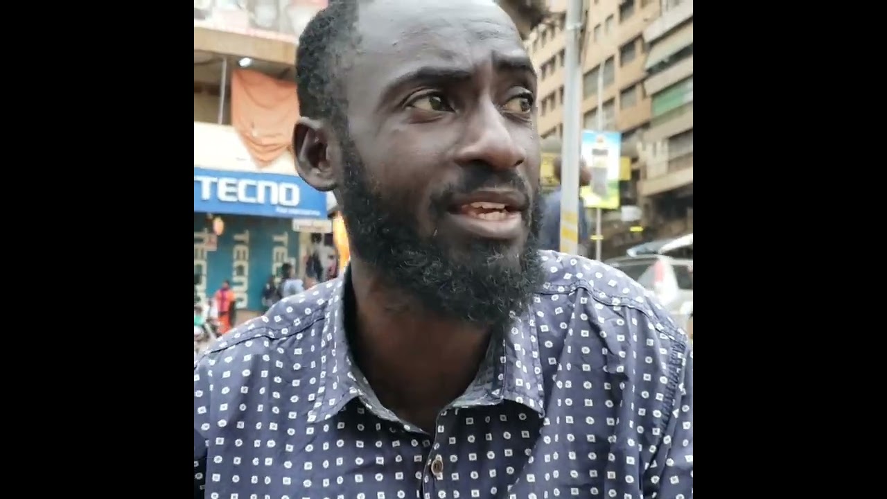Street vendors in Kampala, obulamu bwafe buli mukatyabaga