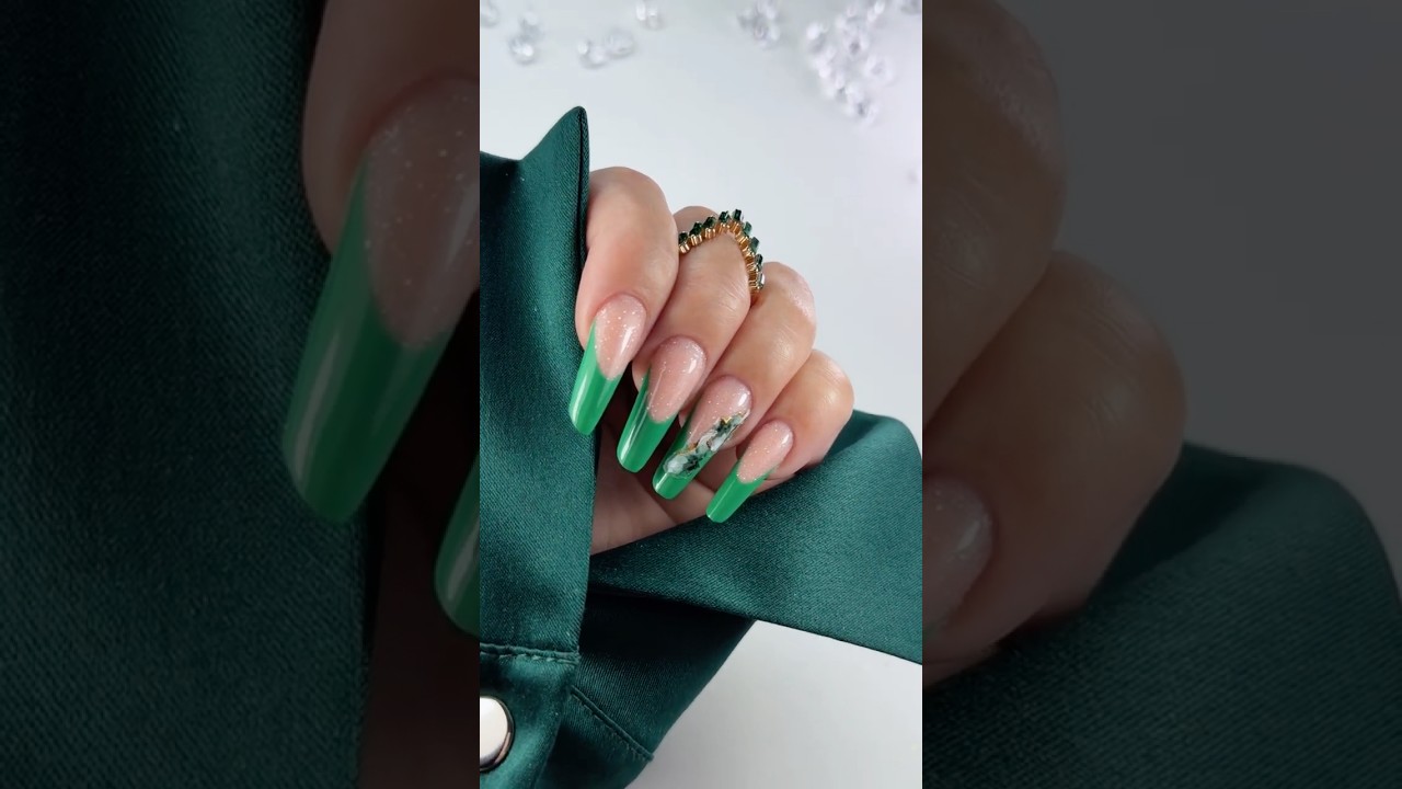 ЗЕЛЕНЫЙ 💚 ФРЕНЧ #nails #наращиваниеногтей #nailart #френч #дизайнногтей