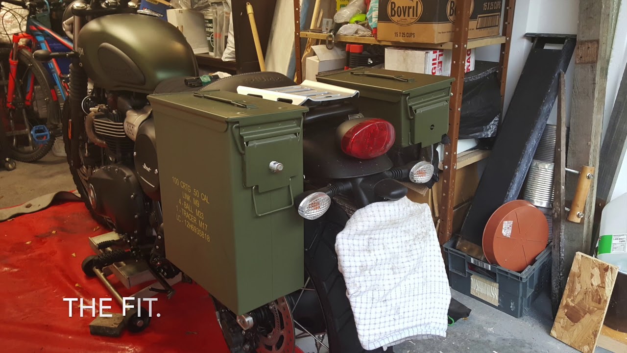 Triumph Street Scrambler, Ammo Boxes,