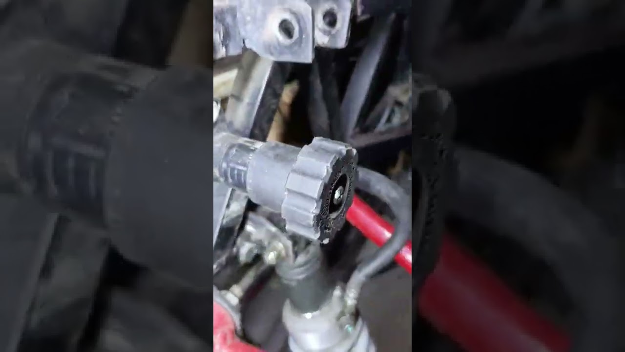 suspension sport avant et arri&egrave;re du HOZ ALPHA, une voiture fabriqu&eacute;e au Congo Brazzaville....