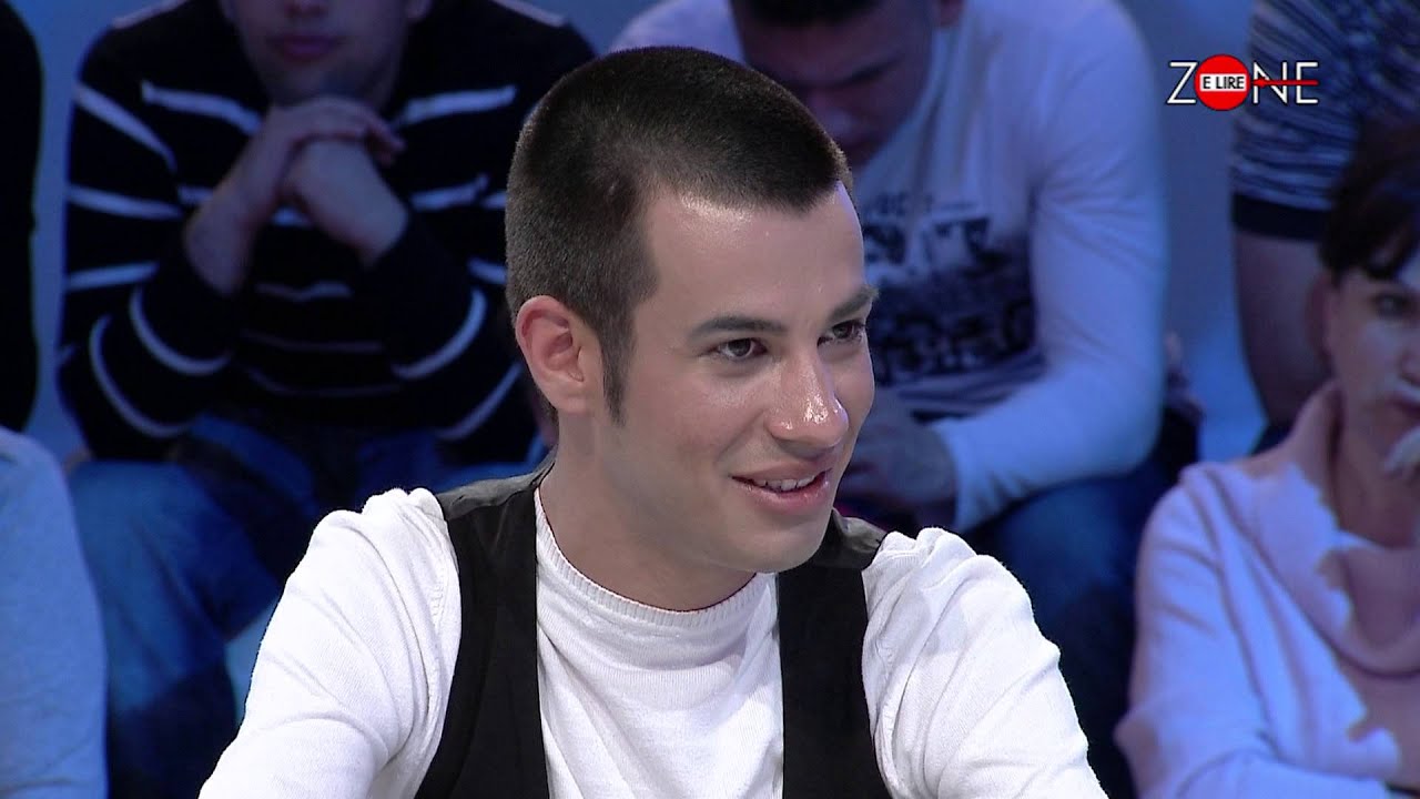 Zone e Lire - The Best Of 2012 - PARADA GAY (ZOGU I TIRANES & SINAN HOXHA)