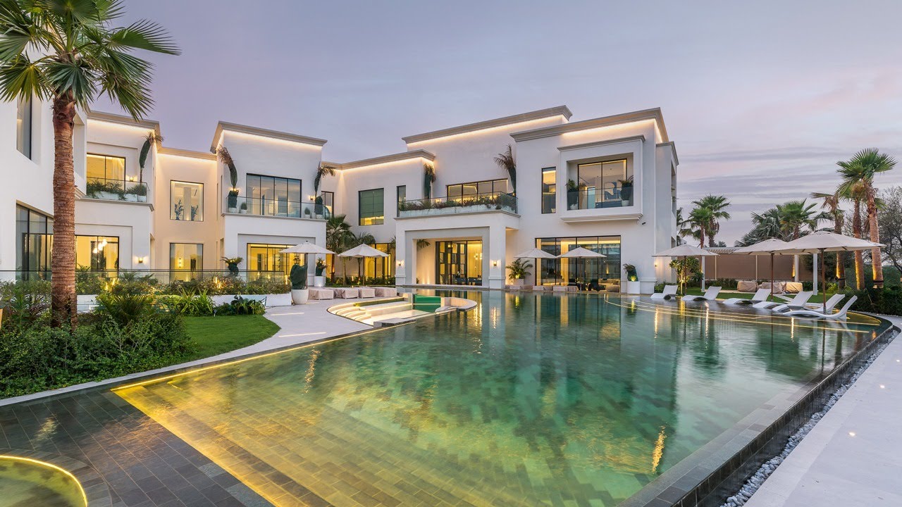 Ultra Luxury Mansion with Golf Course & Downtown Skyline Views