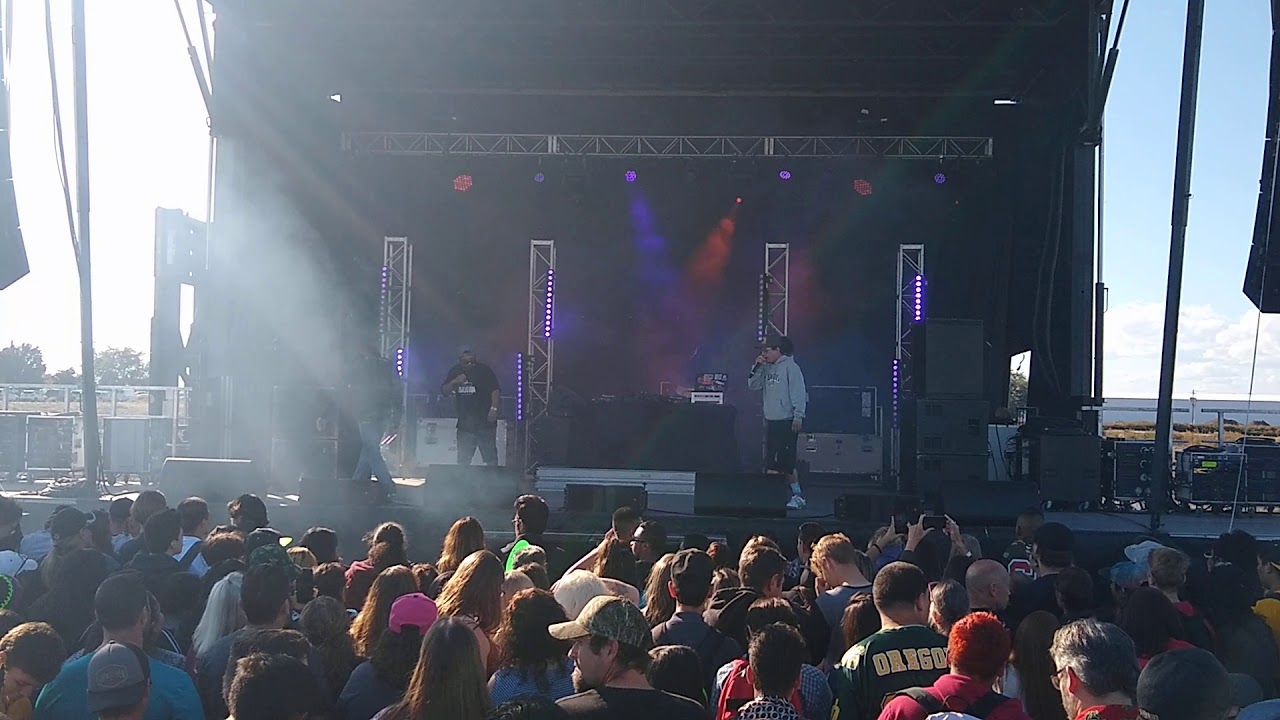 Hotbox Farm live Concert with Snoop Dogg