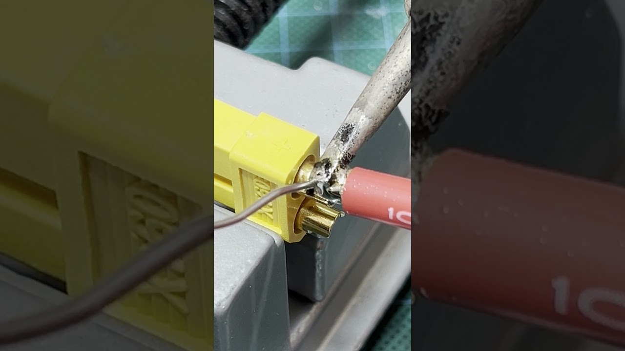 How to solder 10AWG silicon wire to XT60 connector plug - Welding 6mm #soldering #electronics