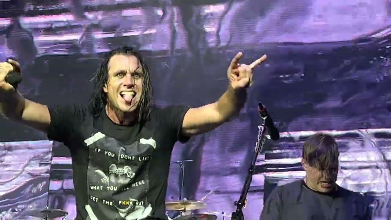 Three Days Grace - Neurotic (Live)