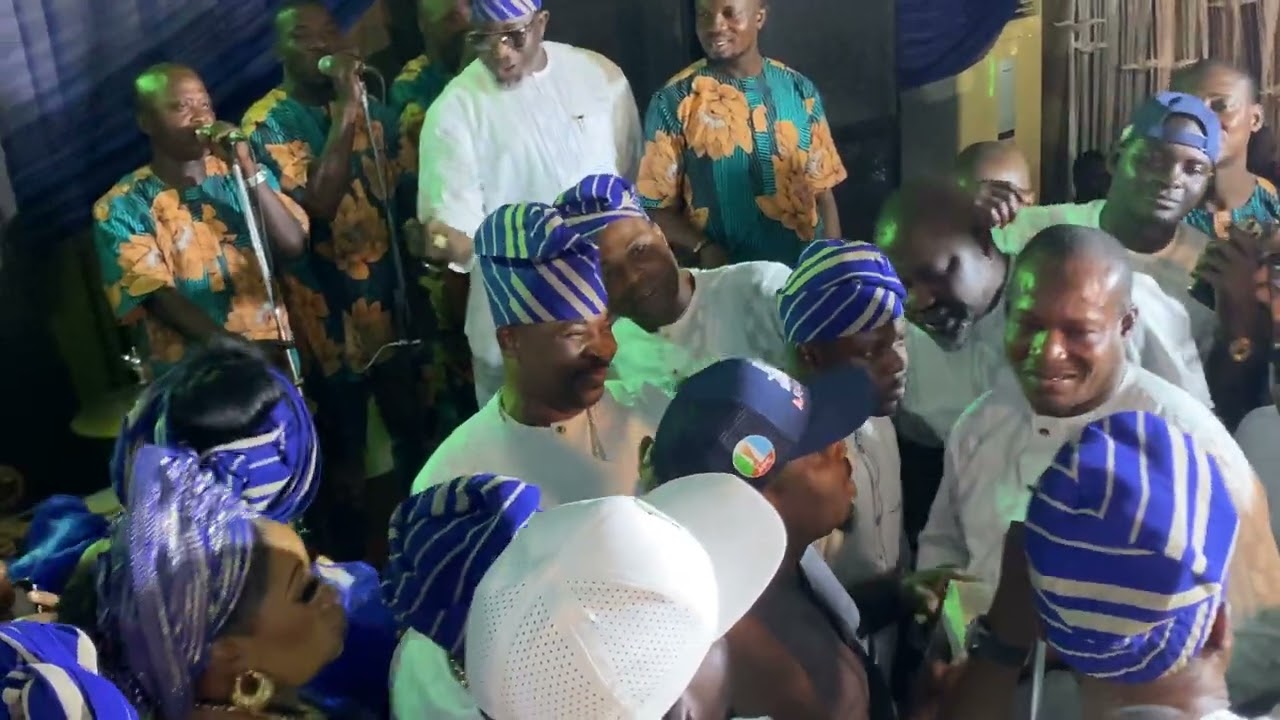 WASIU AYINDE UNITES MC OLUOMO, TAFA SEGO AND KUNLE POLY: SETTLED THE RIFTS AMONG THEM