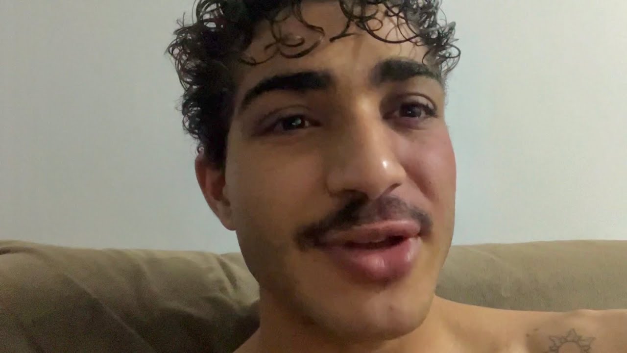 asmr caseiro com voz baixa, sons de boca e tapping na tela