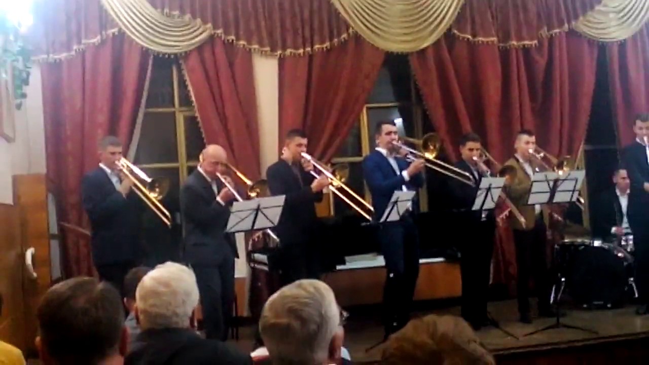 trombones
