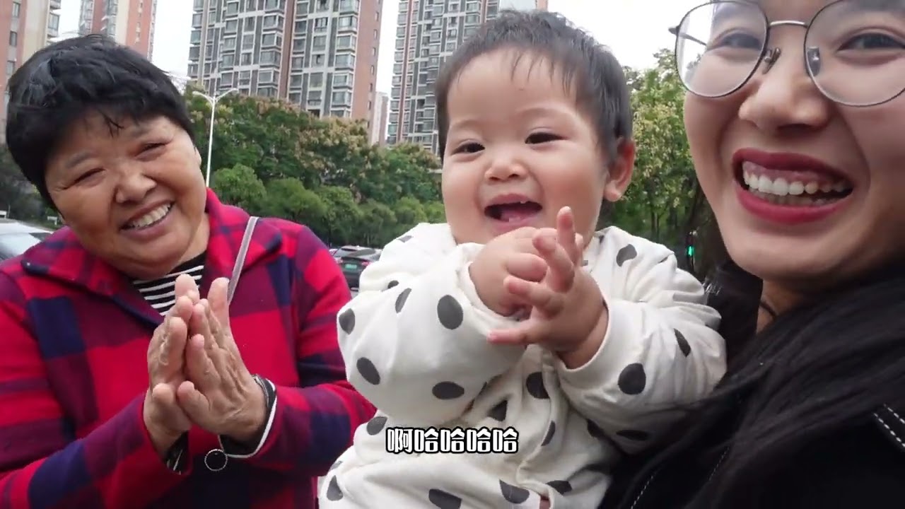 烤红薯生意好，摆摊老公提前备货，没想到照样不管用，还是不够卖