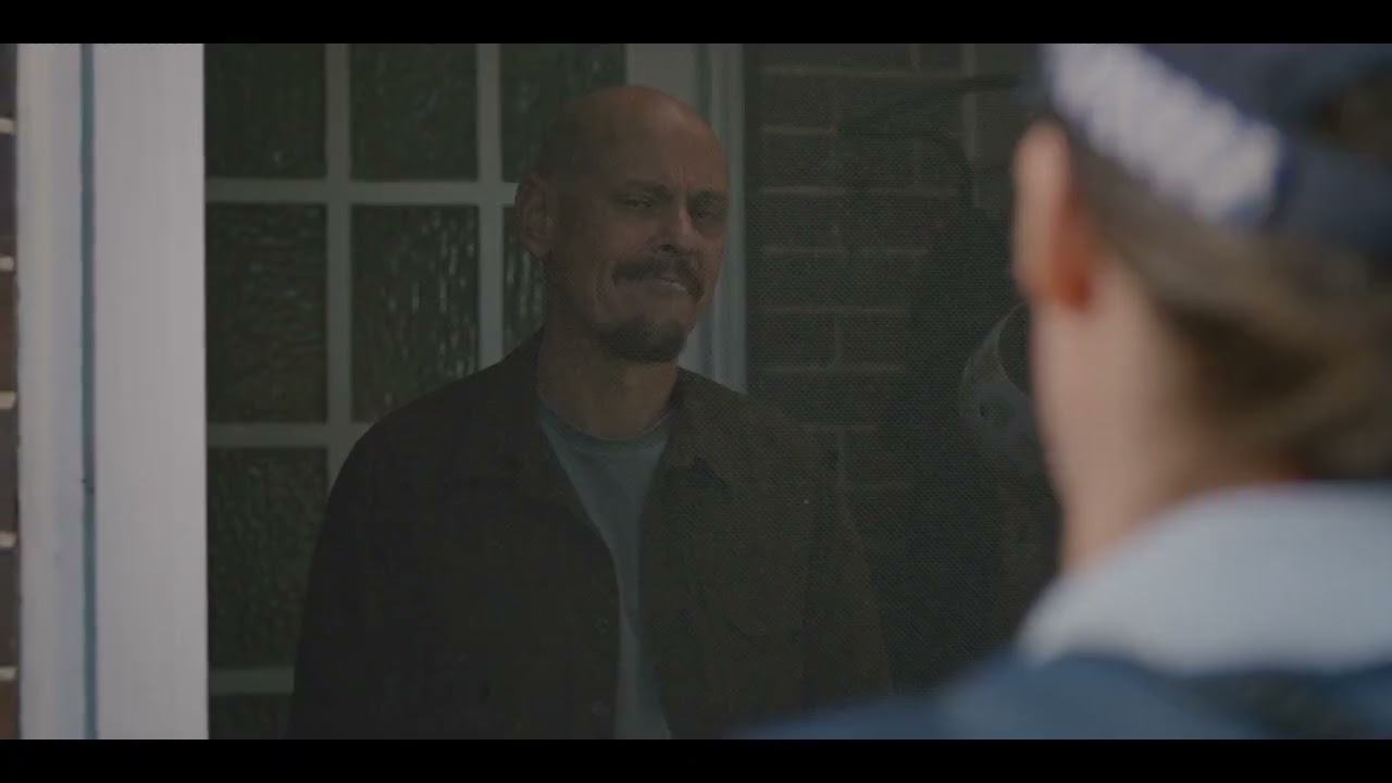 Mr Inbetween S02E02 - I Don't Answer Questions - Scott Ryan aka Ray Shoesmith AT His Very Best