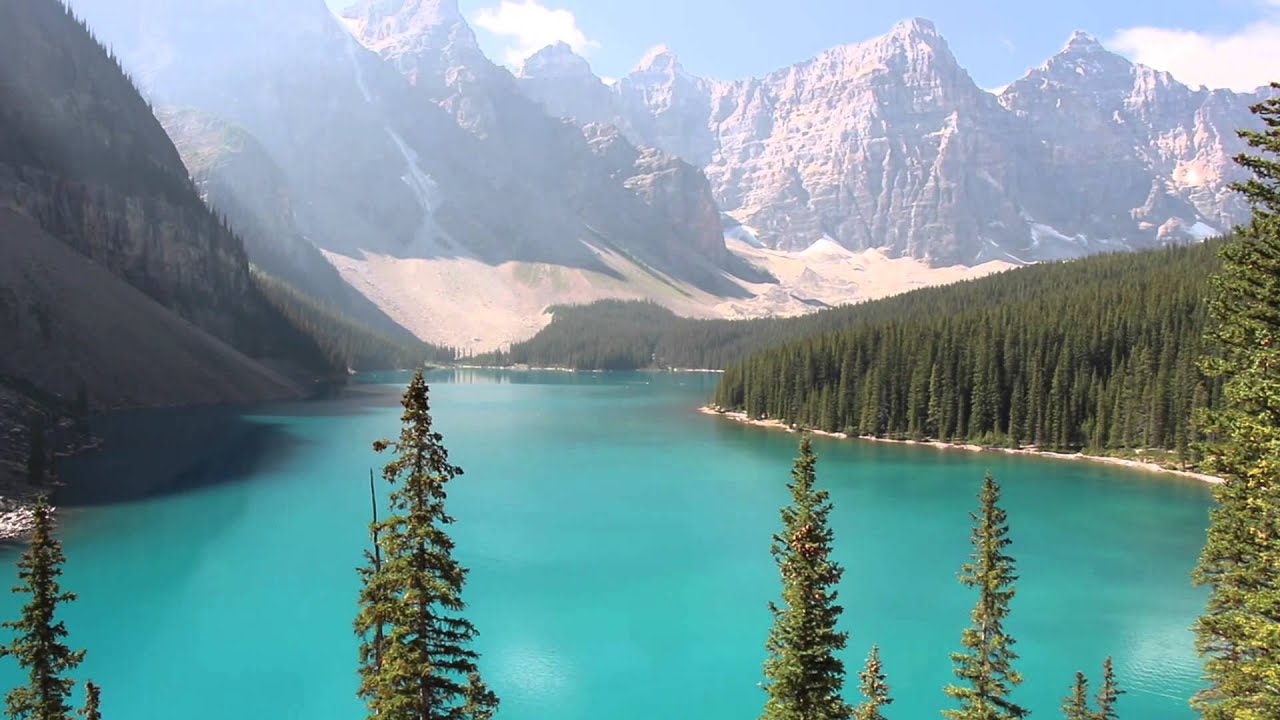 Moraine Lake, Alberta Canada