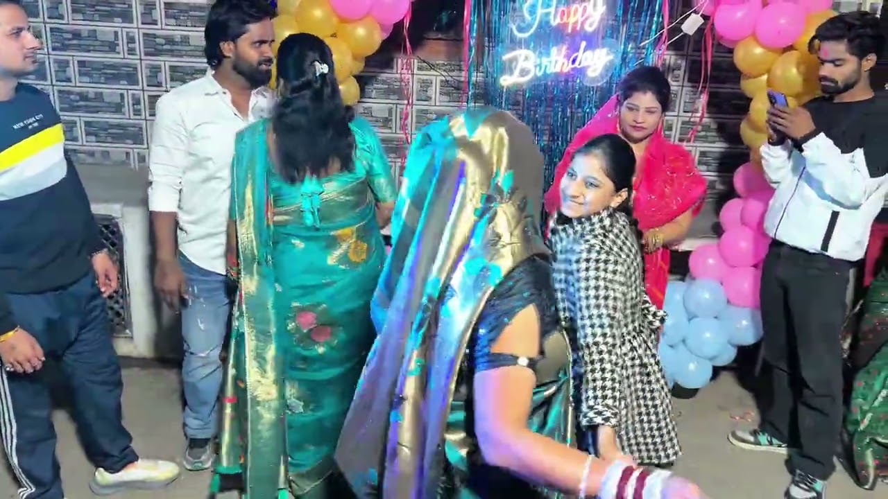 Full injoy birthday party 🥳 