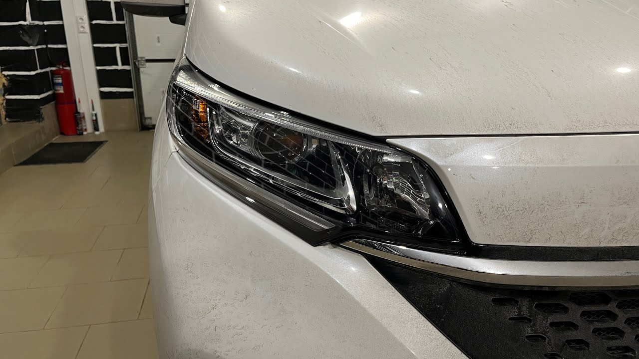 Honda Freed -   европейский свет, леворульный свет