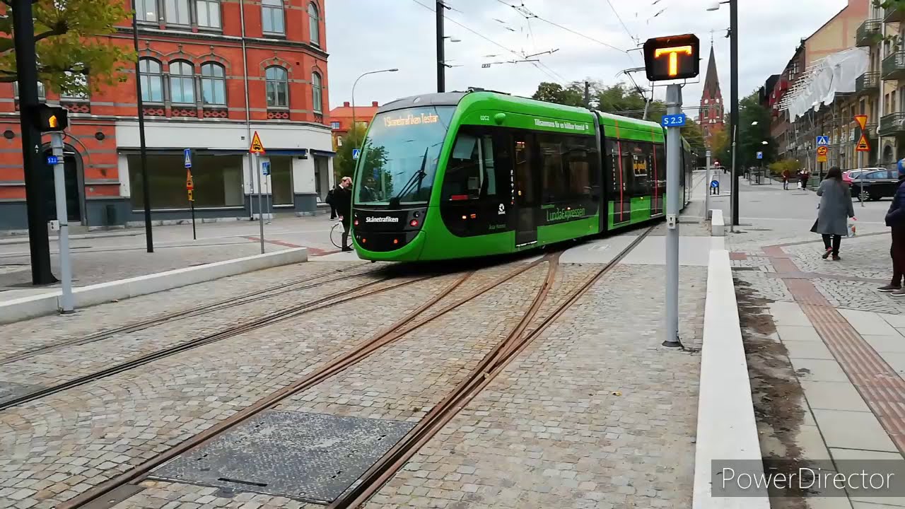 Tåg och spårvagn på Lund C