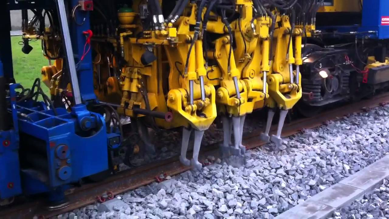 Unimat 09-32/4S Krebs Gleisbau