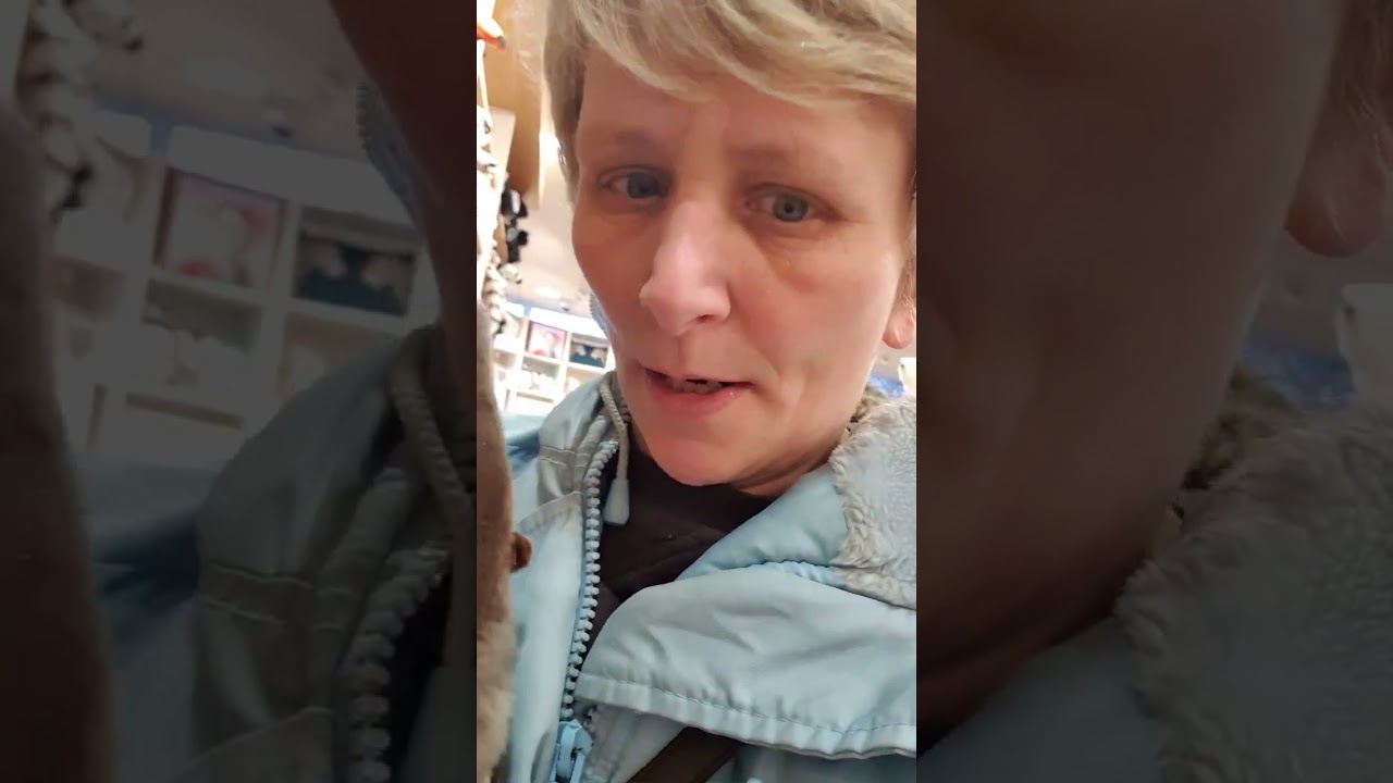 naming the soft toys animals in the London Zoo gift shop