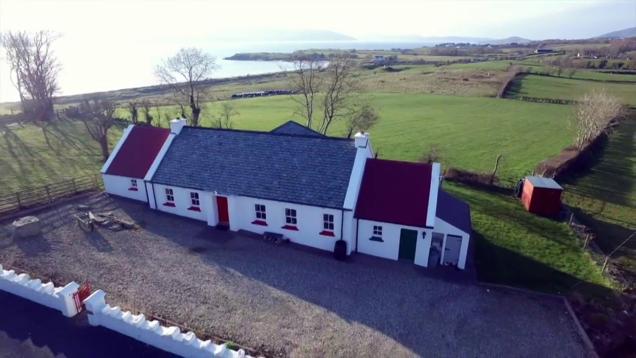 Wild Atlantic Way  - Cecil's Cottage holiday home, Ballynary, Buncrana, Co. Donegal