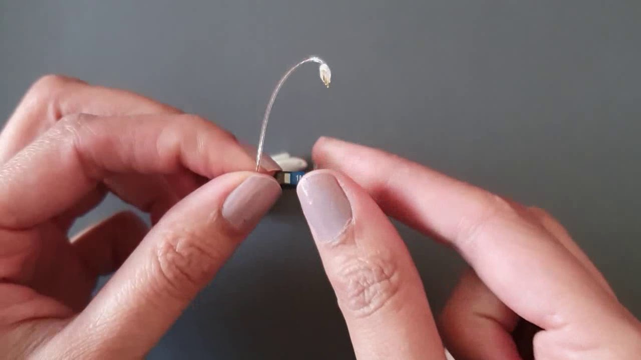 Changing you Phonak Marvel speaker wire