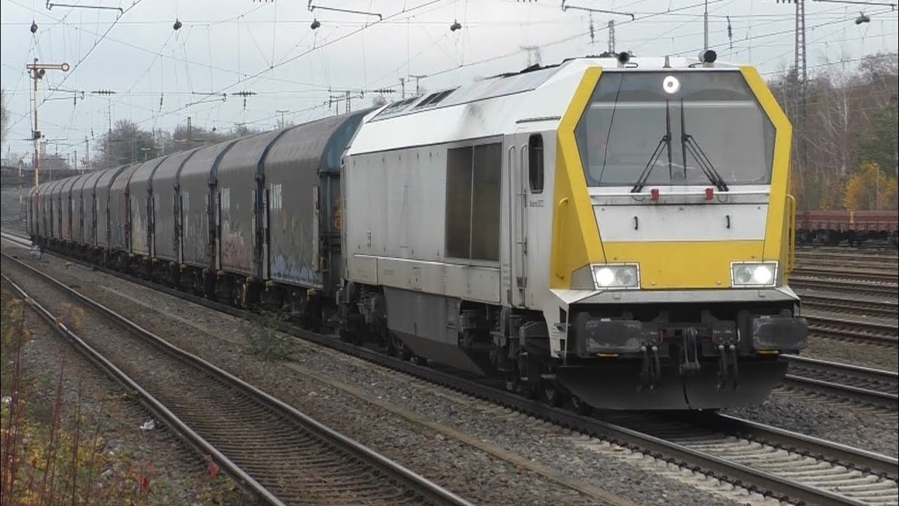 (Voith Maxima 30CC) 263 005-1 mit super bremssound in D&uuml;sseldorf-Rath (Kurzer Halt)