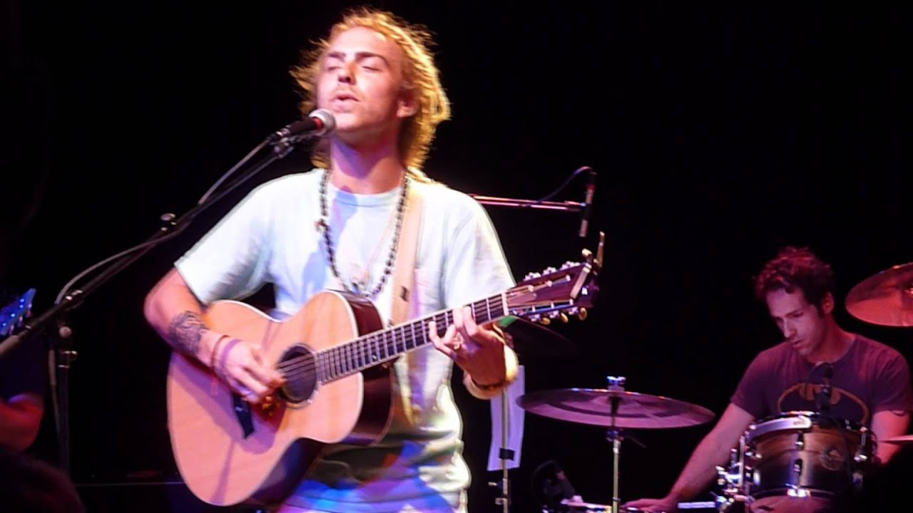 Trevor Hall LIVE 