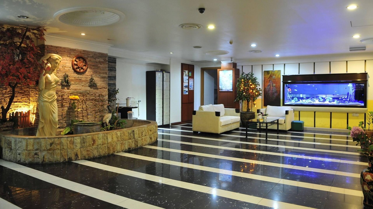 Hotel China Town 2 Kuala Lumpur, Malaysia | Travel With Bhavya