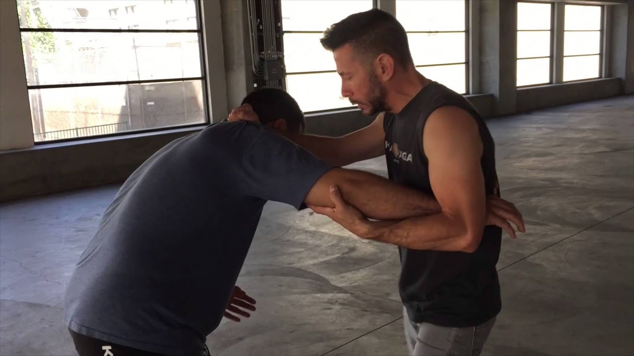 Krav Maga Unyted Orange Belt (arm drag and snap down)