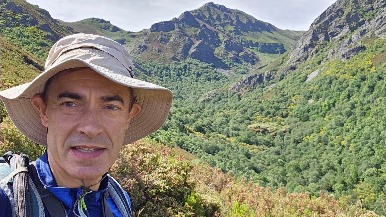 RUTA DO TEIXEDAL DE CASAIO (MACIZO DE TREVINCA-OURENSE)