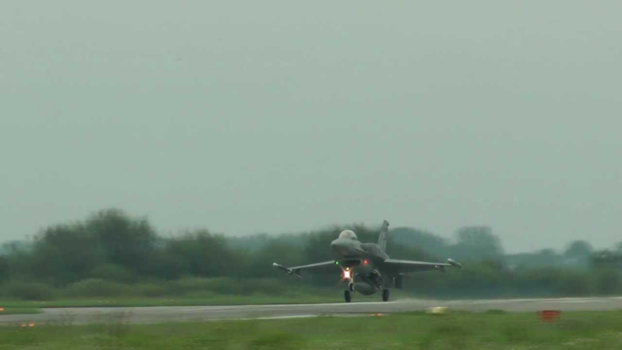 F-16, PZL-130 Orlik, Mi-8, PZL TS-11 Iskra, PZL M 28 B/PT -- Malbork (EPMB) - 28.07.2011 r.