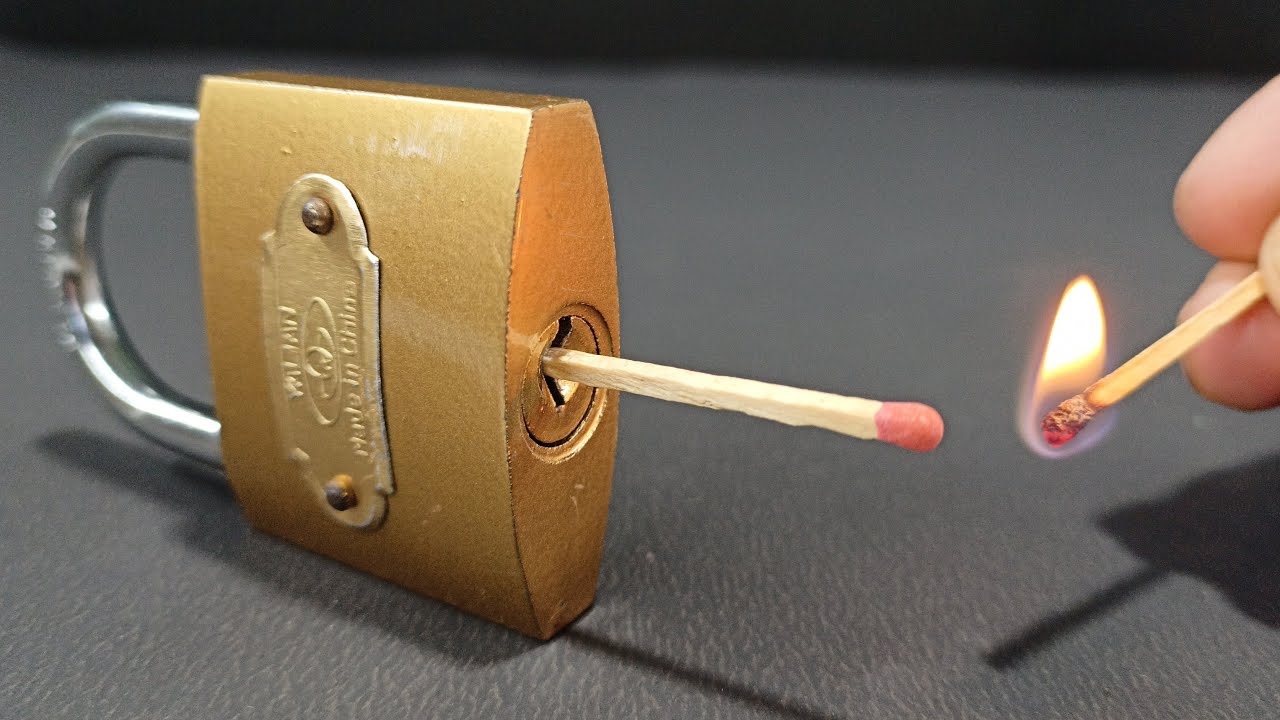 Way To Open A Lock With Matches |mr.ashish