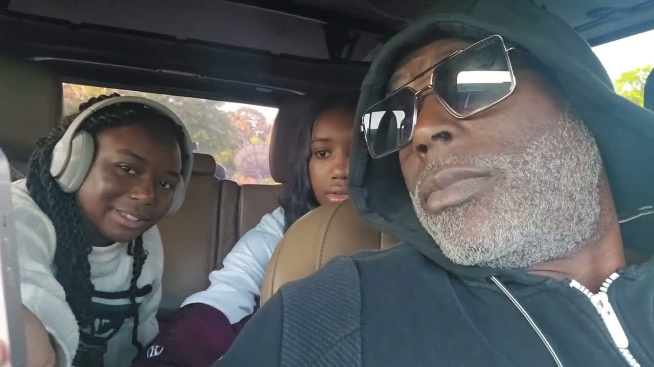 I asked my teenage daughters about their BOY SITUATIONS🫣 @Atlantastreetinterviews