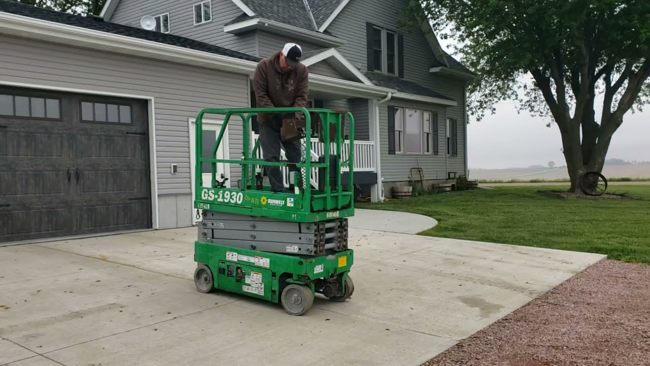Genie GS1930 Electric Scissor Lift