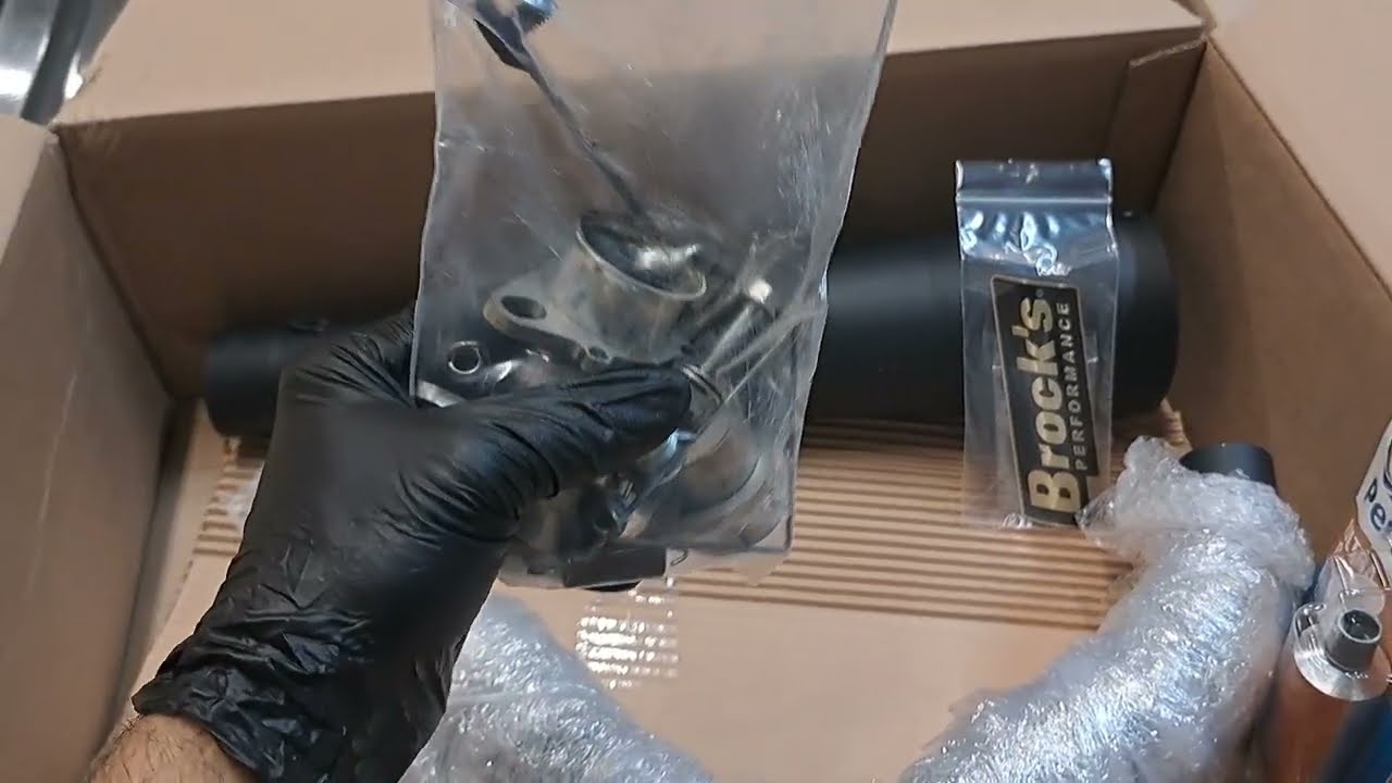 Z900RS. Brocks Exhaust Install PART 1.