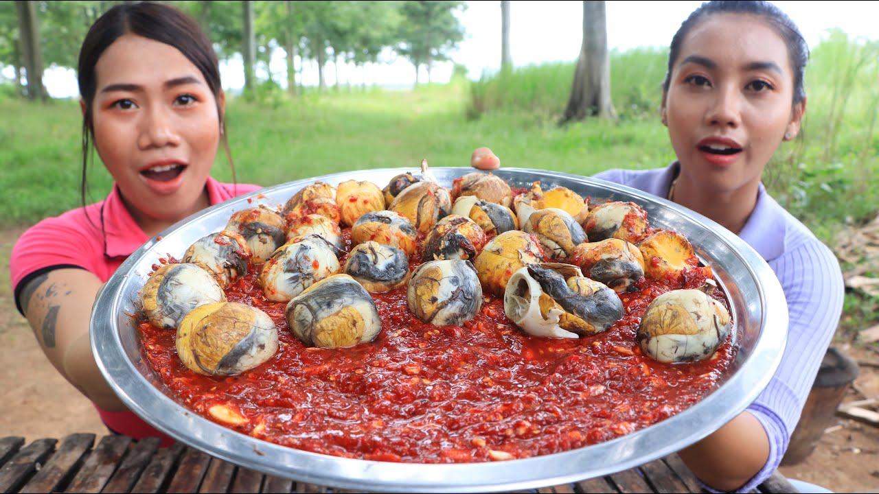 Wow amazing cooking and eating egg recipe with chili sauce - Amazing video