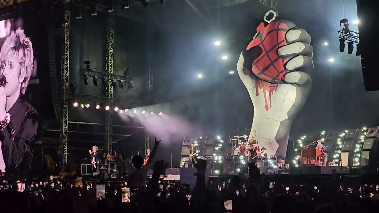 Boulevard of Broken Dreams - Green Day Live in Mumbai, Lollapalooza India 2025