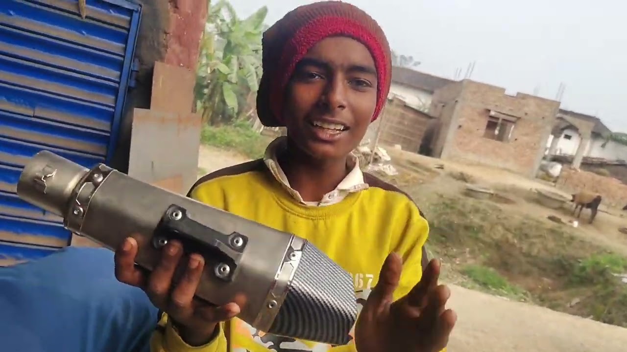 Aapachi ka sailenser ka moti fai ho acjose laga rhe hai ham log aawaj. Garda karne wala hai