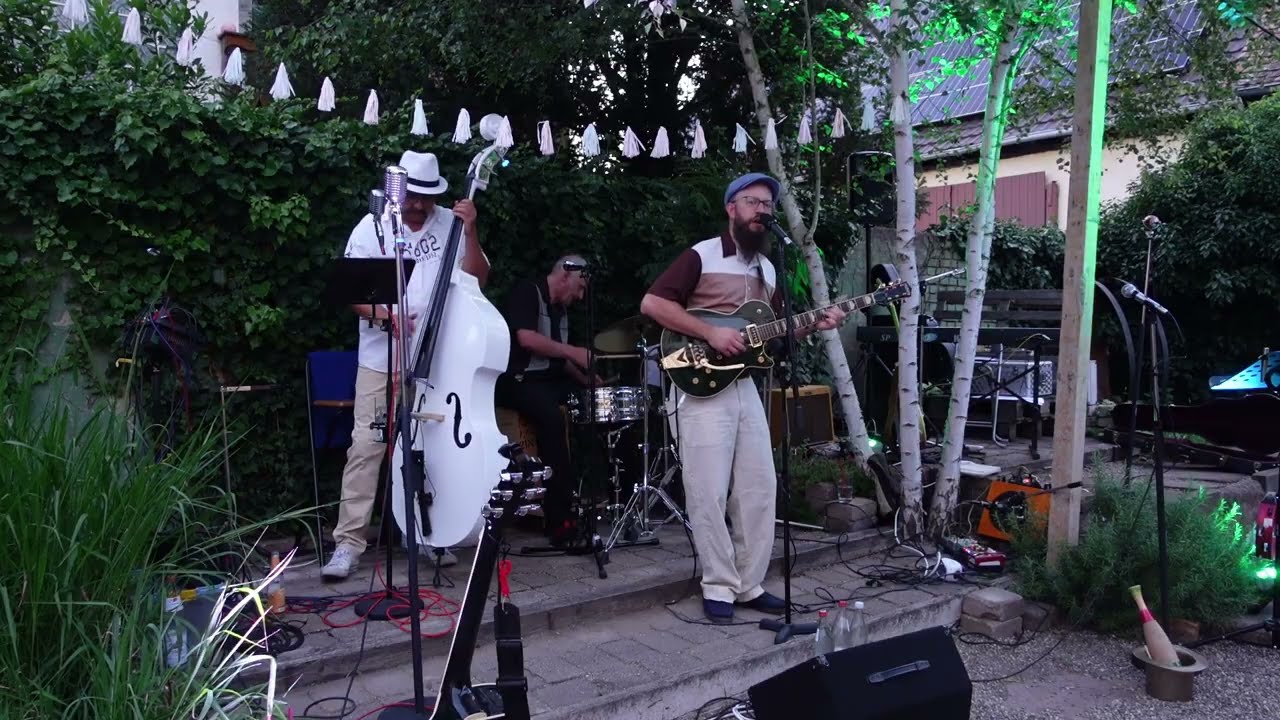 K. P. Nash Combo - Milk Cow Blues - Live!