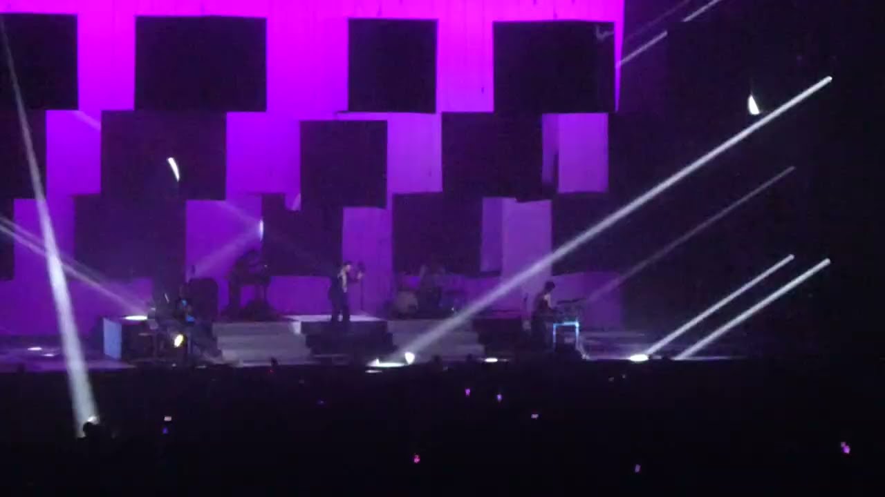 Feu! Chatterton - L'étranger (live) @ Paris Accor Arena 2026
