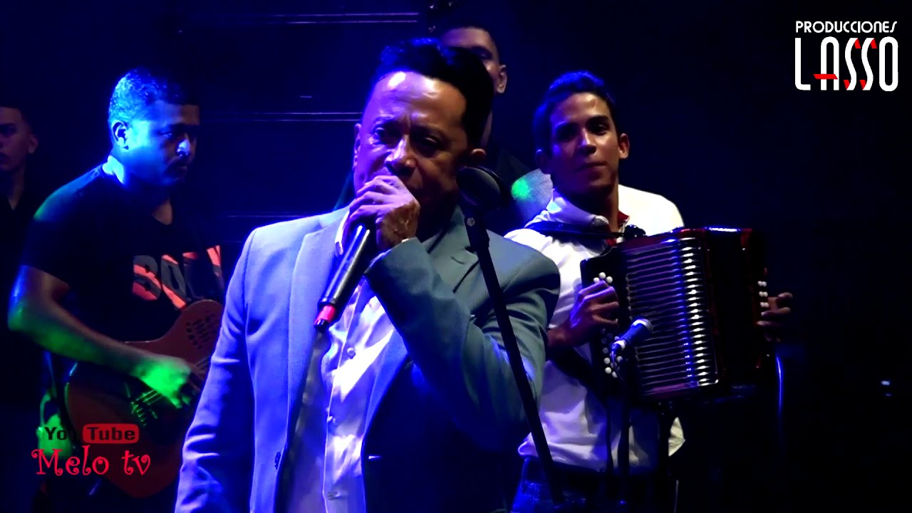 Roberto Calderon (En vivo)Esta Es  Mi Historia,Lo MAS bONITO-- Buitrago 2019