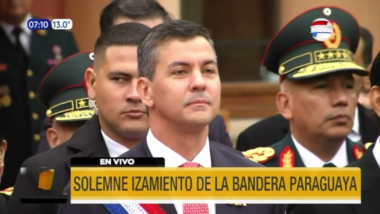 Solemne izamiento de la Bandera Paraguaya