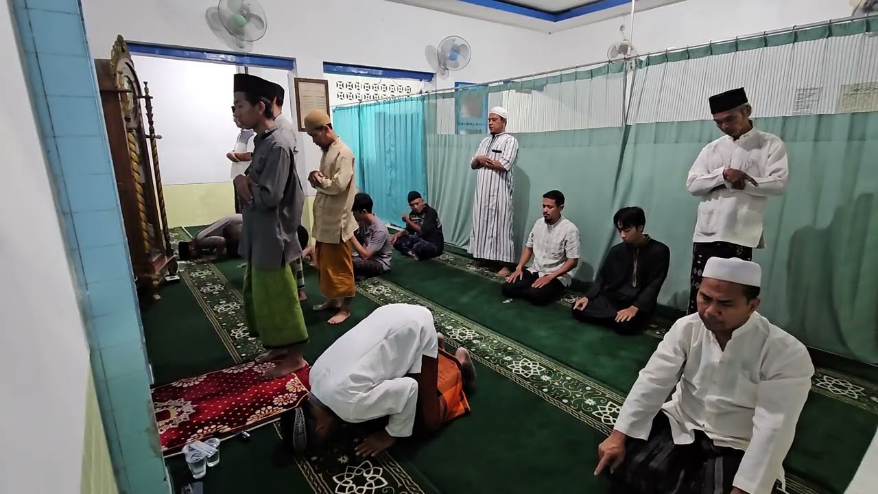 4 Maret 2026 (15 Ramadhan 1447 H), Sholat Isya', Tarawih dan Witir - Azmi Izuddin