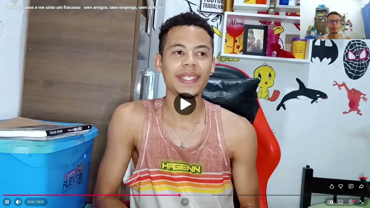 Tenho 28 anos e me sinto um fracasso sem amigos - O que mudou em 1 ano? (react)