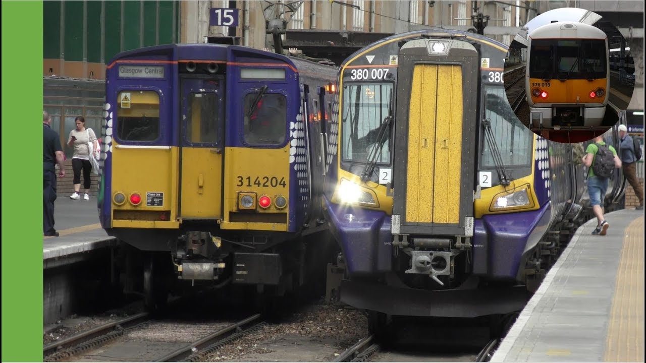 Trains at Glasgow Central